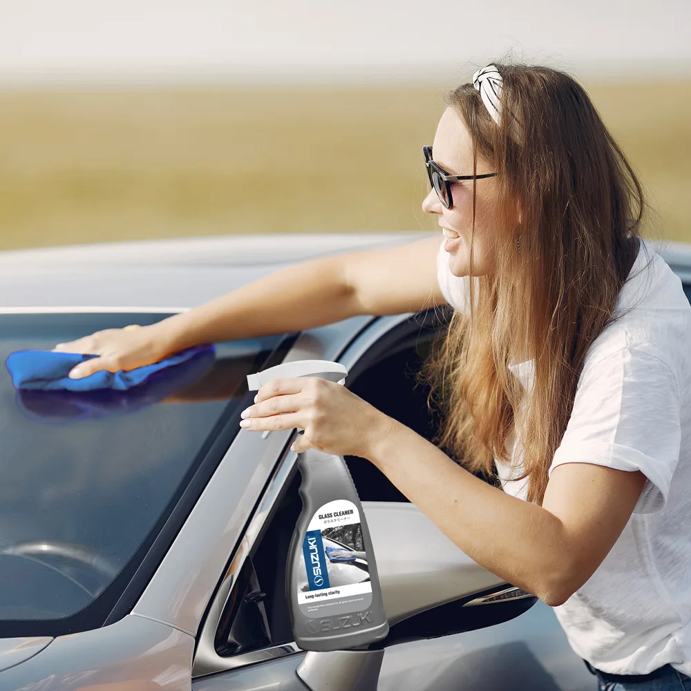 Suzuki car care home glass cleaner spray
